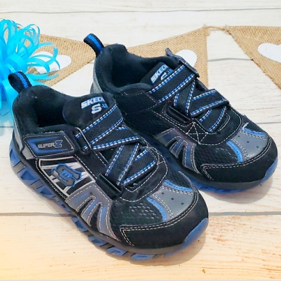 skechers blue light up shoes
